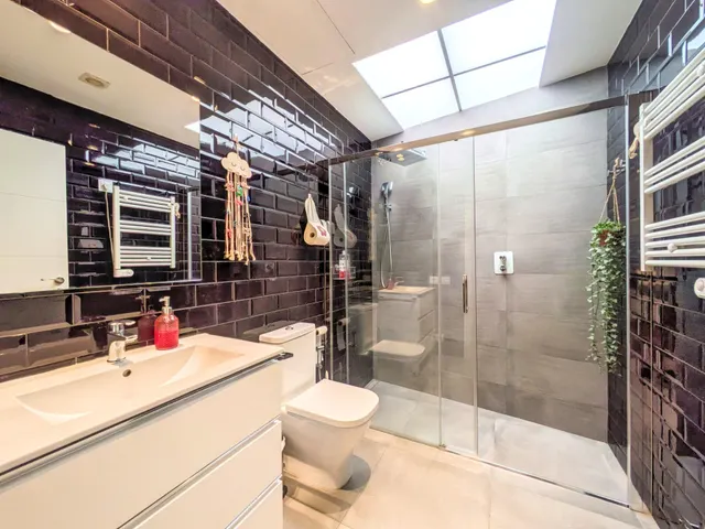 CASA DE DISEÑO TODA EN PLANTA BAJA EN AMPOSTA — 14
