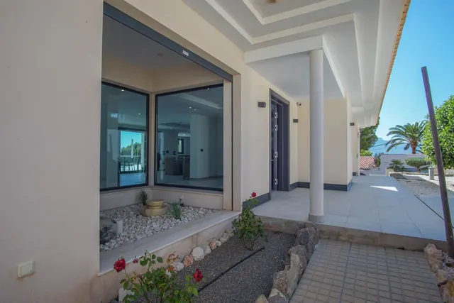 Villa 5 habitaciones 680m² en venta - Urbanizaciones - foto 4