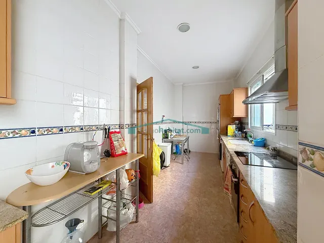 Casa independiente de 275 m2 con piscina, jacuzzi y terrazas - foto 5