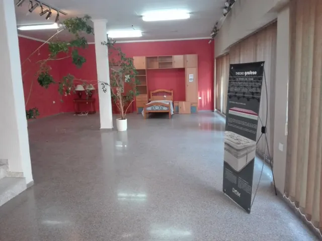 Local Comercial — 6