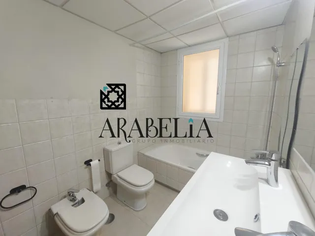 Pareado con piscina independiente — 43