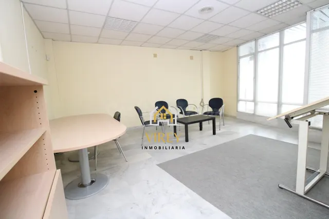 SE VENDE OFICINA EN EL CENTRO DE EL PUERTO DE SANTA MARIA