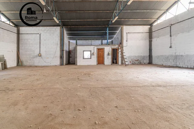 NAVE INDUSTRIAL DE 240M2 EN JUN-GRANADA — 8