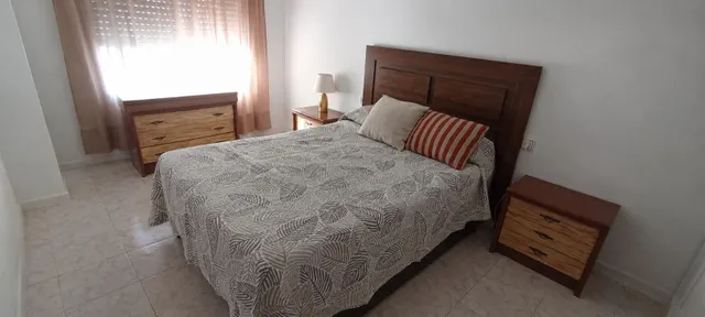 Piso en venta en Santa Rosa–Valdeolleros: comodidad, terraza y excelente ubicación — 15