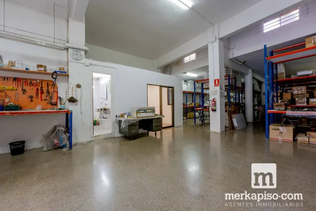 Local Diáfano en Viladecans — 50