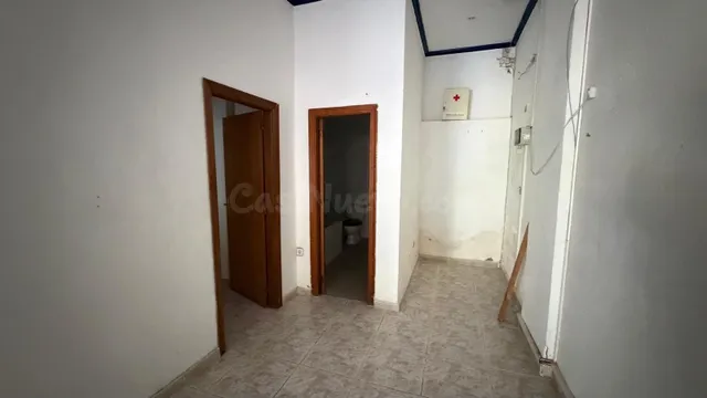 Local comercial, Alicante, Torrevieja, Playa del Acequión. 90 m2, 100 metros al mar — 5