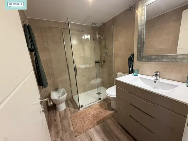 Alquiler vivienda de temporada, maximo 11 meses con vistas despejadas al mar, opcion parking — 18
