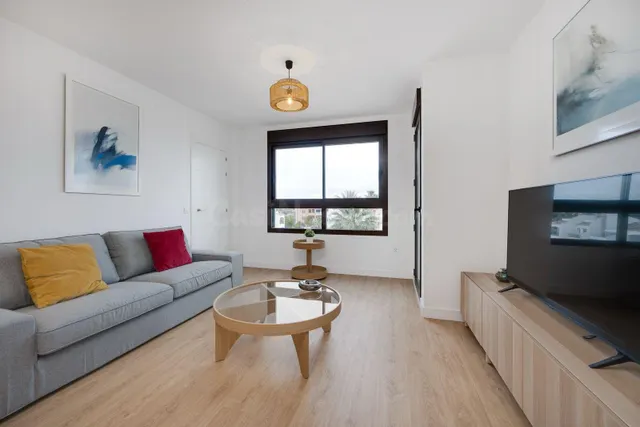 Ático dúplex en Villamartín con espectacular solárium privad - foto 5