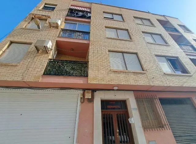 SE VENDE piso OKUPA en C Buenavista 24 de Adra - foto 3