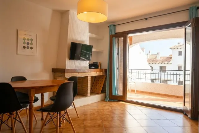 Apartamento con piscina comunitaria, Alicante, Orihuela Costa. 2 habitaciones, 71 m2, 600 metros del mar — 14