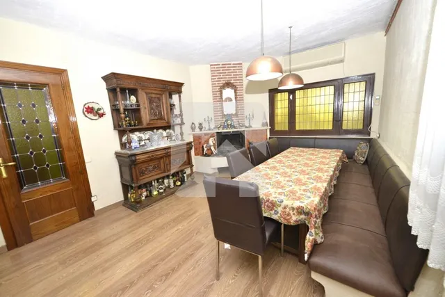 Espectacular villa en urbanización vigilada — 19