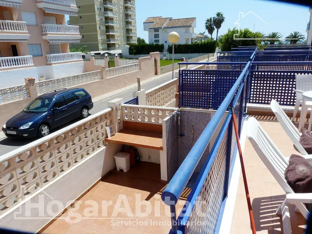 ¡Al lado mismo de la playa! Seminuevo con piscina, terraza y garaje — 27