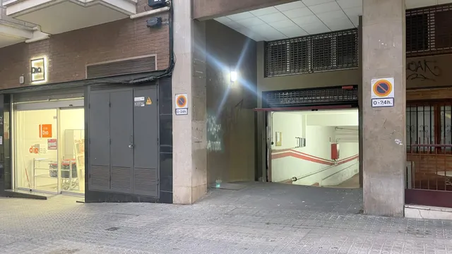 PLAZA GRANDE JUNTO HOSPITAL ST PAU — 10