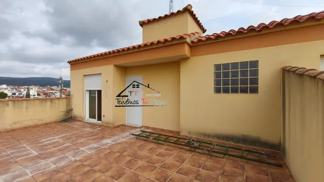 ÁTICO-DÚPLEX A ESTRENAR. 4 DORMITORIOS. 3 BAÑOS. TERRAZA DE 35M. COCHERA INCLUIDA — 8