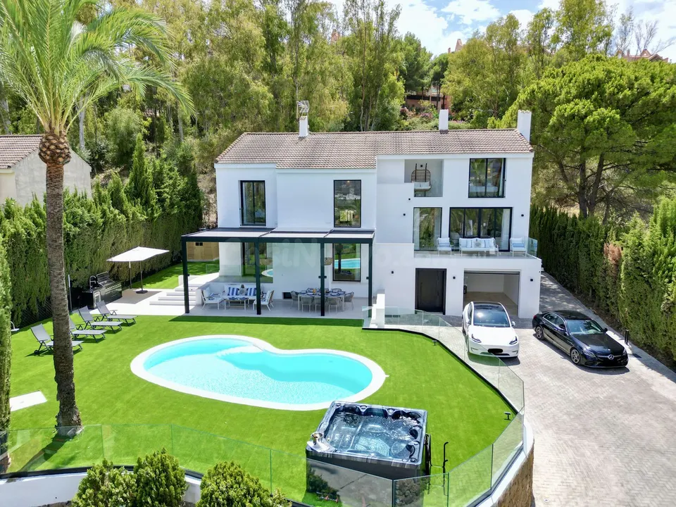 Chalet 5 habitaciones 321m² en venta - Marbella