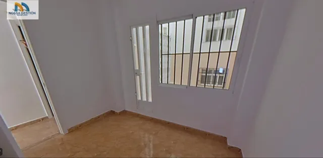 MAGNIFICA OPORTUNIDAD!!! - AMPLIO PISO OCUPADO- AYORA — 16