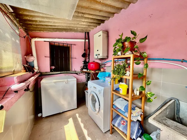 Oportunidad Única: Parcela con Casa Lista para Vivir — 31