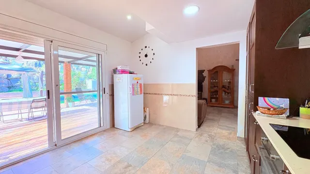 Elegància, Espai i Confort en una Casa Exclusiva a Can Font — 21