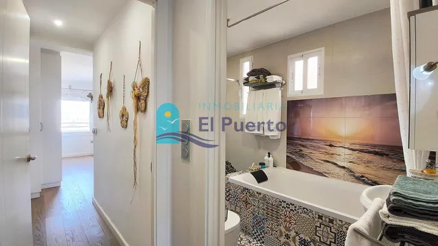 APARTAMENTO REFORMADO A 50 METROS DEL MAR EN EL PASEO DEL PUERTO – REF. 1850 — 27