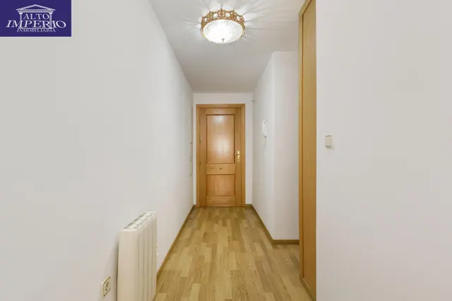 Piso en Armilla Centro con patio de 46 m2, 2 dormitorios y metro — 10