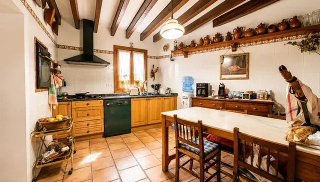 Casa Tradicional con Jardín y Porche en Son Sardina — 16