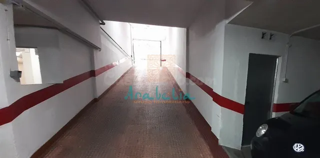 |||| SE VENDE PLAZA DE GARAJE MAS TRASTERO FRENTE A LOS JUZG - foto 3