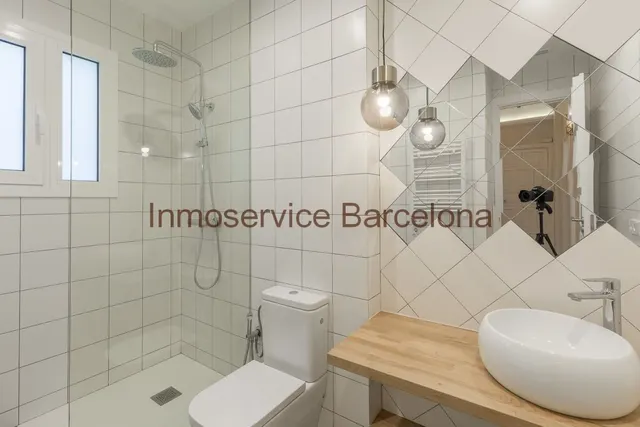 ESPECTACULAR PISO EN EL CENTRO DE BARCELONA — 20