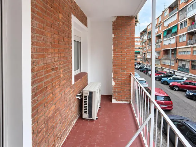 Excepcional piso reformado con terraza y orientación este — 15
