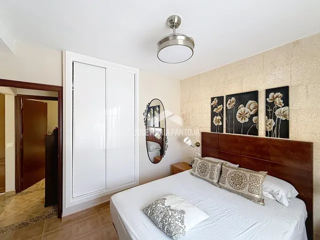 FINCA DE RECREO Y CHALET — 44