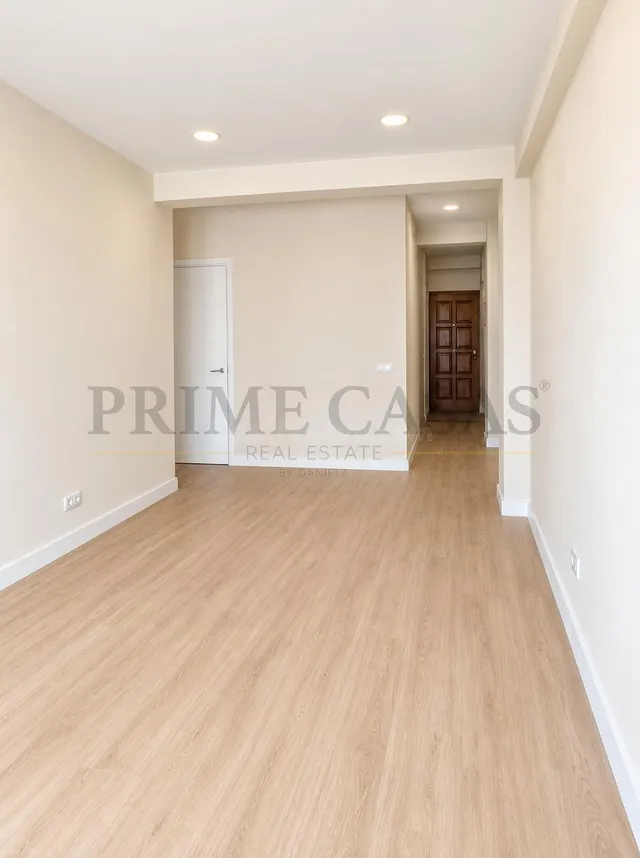 Piso reformado,  3 dormitorios, balcon en arenales - Las Palmas — 10
