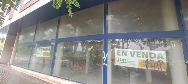 LOCAL 307 M2 EN BRUTO A ESTRENAR — 17