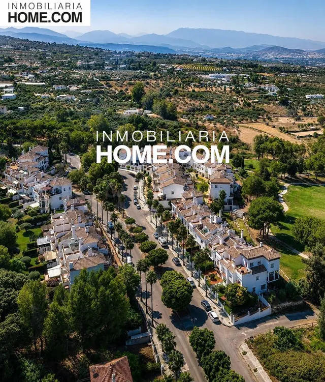 Adosado en Lauro Golf con piscina, pádel, golf, 4 terrazas y orientación sur — 5