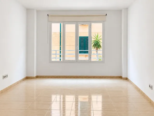 Planta baja en alquiler en Sa Pobla, con terraza y parking