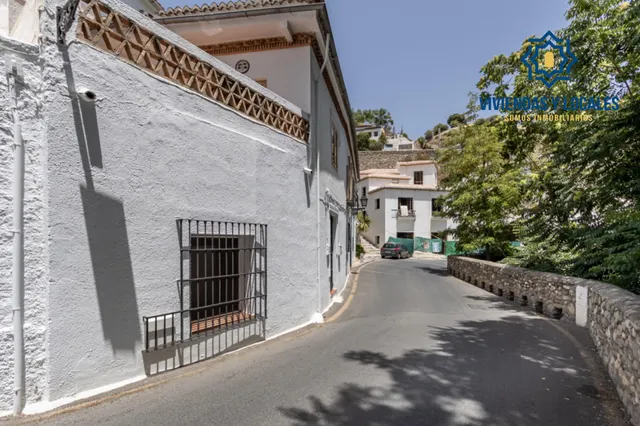 Casa reformada en el Camino del Sacromonte — 37