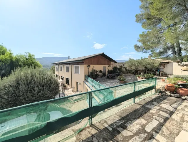Oportunidad, en venta magnífico chalet en Cocentaina. — 8