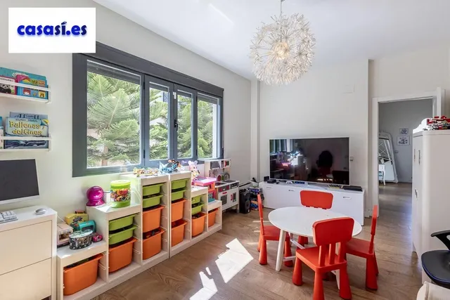Chalet en Cañadas del Parque, Dilar — 19