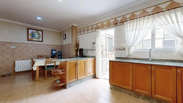 Oportunidad preciosa casa en zona muy demandada de Cheste — 13