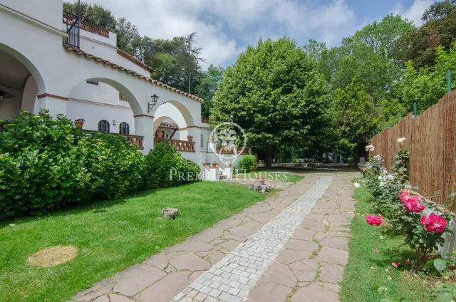 Masía céntrica en venta en Orrius, con negocio en funcionamiento (hostelería) — 42