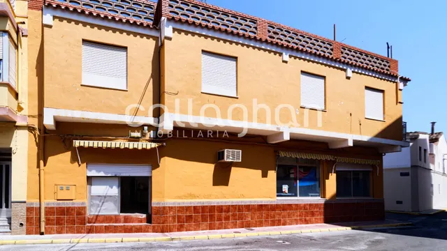 Se vende vivienda esquinera con múltiples posibilidades — 50