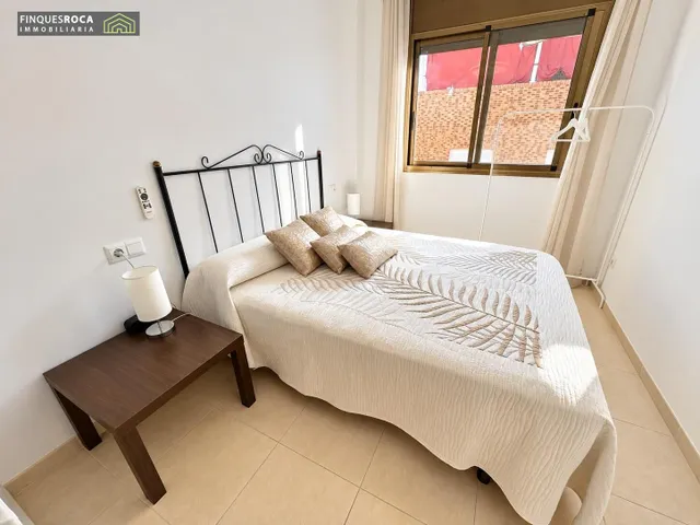 Para entrar a Vivir Piso de 3 Dormitorios, 2 Baños, Cocina Independiente, Comedor-Estar, Terraza y Piscina Comunitaria — 13