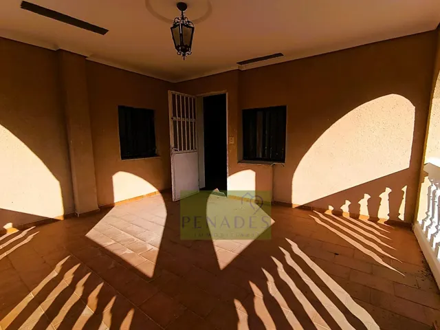 CHALET MUY CERCA DE LA POBLACION — 14