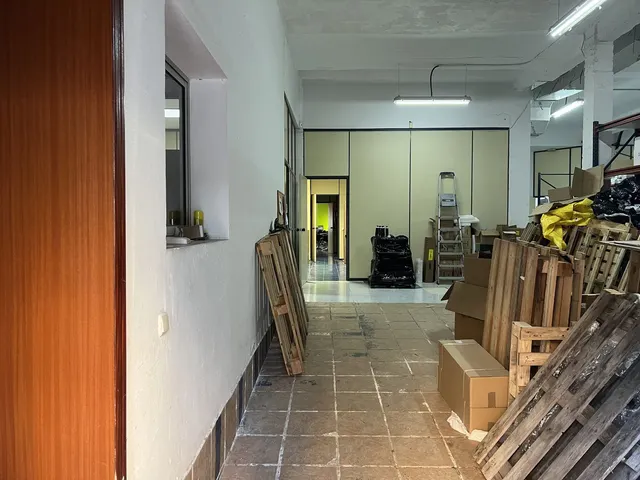 Local comercial 7 habitaciones 806m² en venta - La Princesa-Huelin — 21