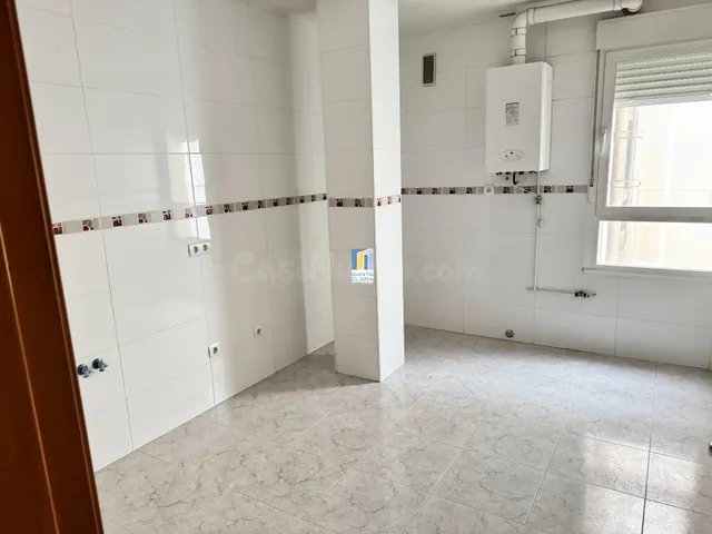 PISO A ESTRENAR CON 3 DORMITORIOS, 2 BAÑOS Y POSIBILIDAD DE  - foto 4