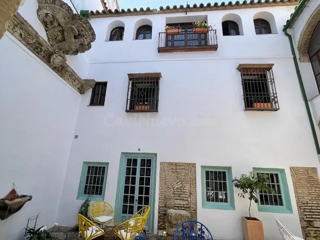 ¡ALQUILER! APARTAMENTO DÚPLEX DE OBRA NUEVA EN CASA SEÑORIAL