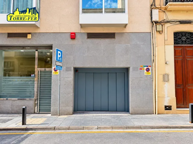 ¡ESTUPENDA PLAZA DE GARAJE EN VENTA EN PLENO CENTRO DE ALMER - foto 2