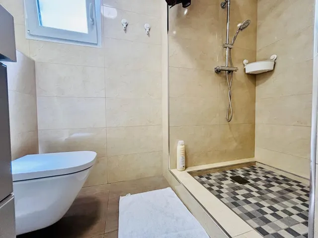 Oferta especial hasta final de año. Vivienda frente centro médico de Beniopa. carrer 1 de Maig — 21