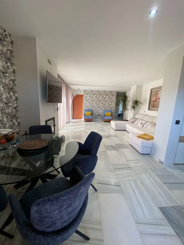 Chalet 4 habitaciones 280m² en venta - Costa del Sol — 6