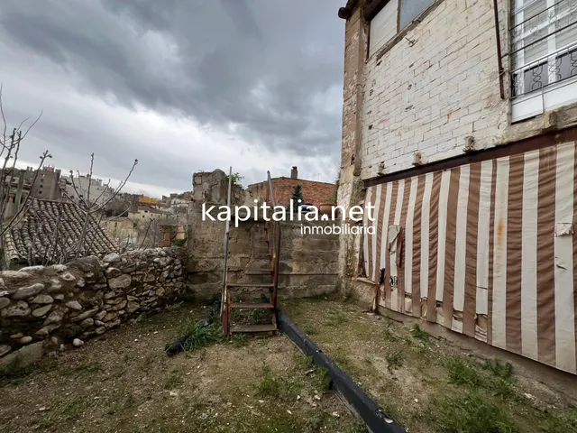 Local a la venta en Ontinyent , zona centro . — 5