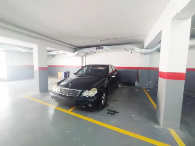 PARKING EN CUNIT MUY CERCA DE LA PLAYA — 9