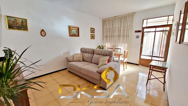 A la venta vivienda en planta baja, Torreblanca